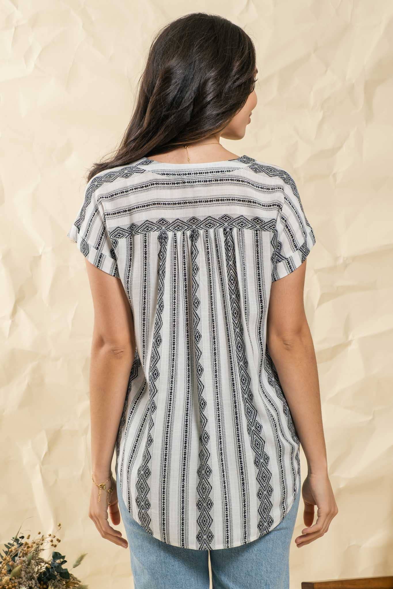 GEOMETRIC PATTERN WOVEN TOP