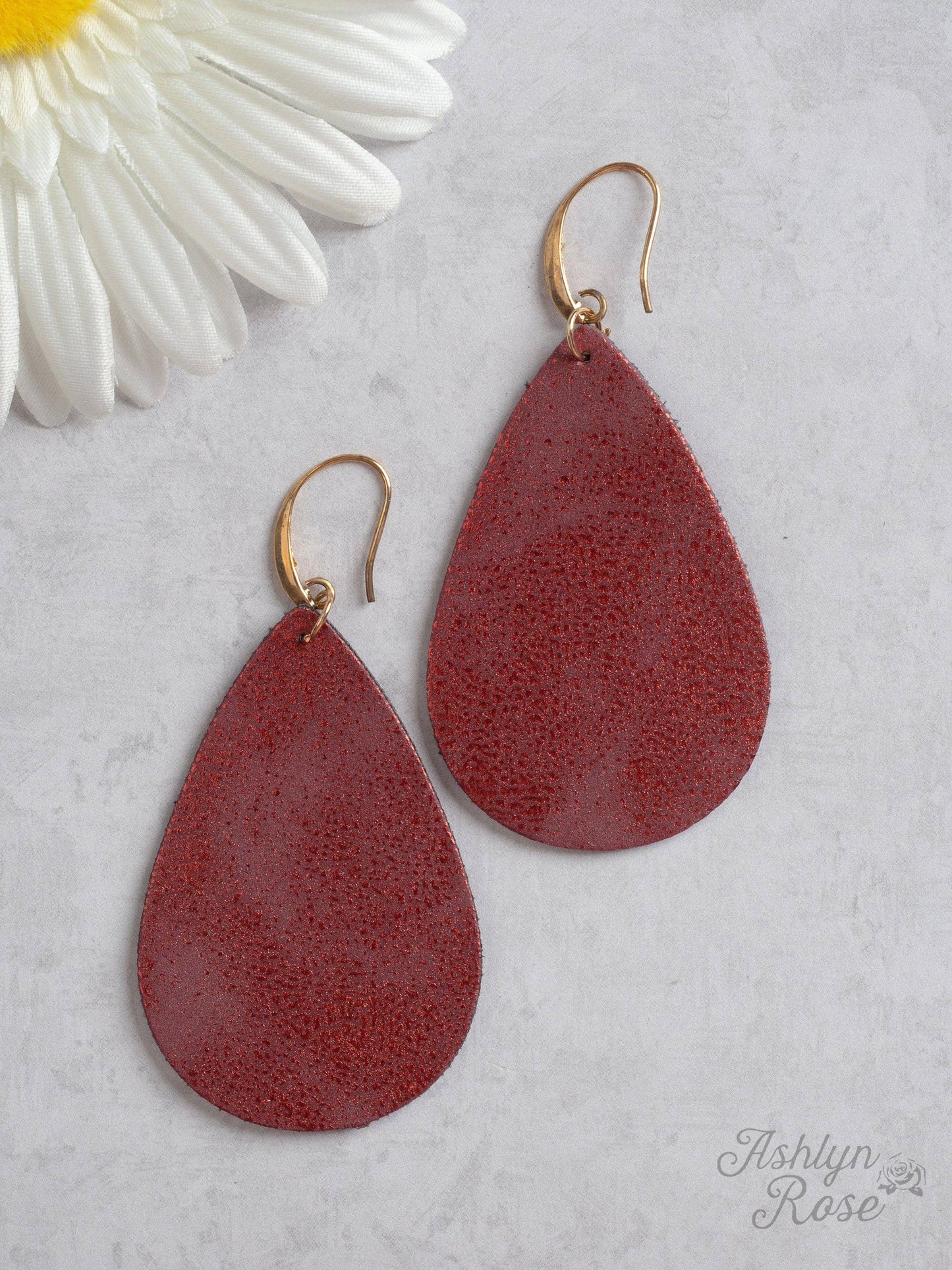 Must-Have Metallic Teardrop Earrings