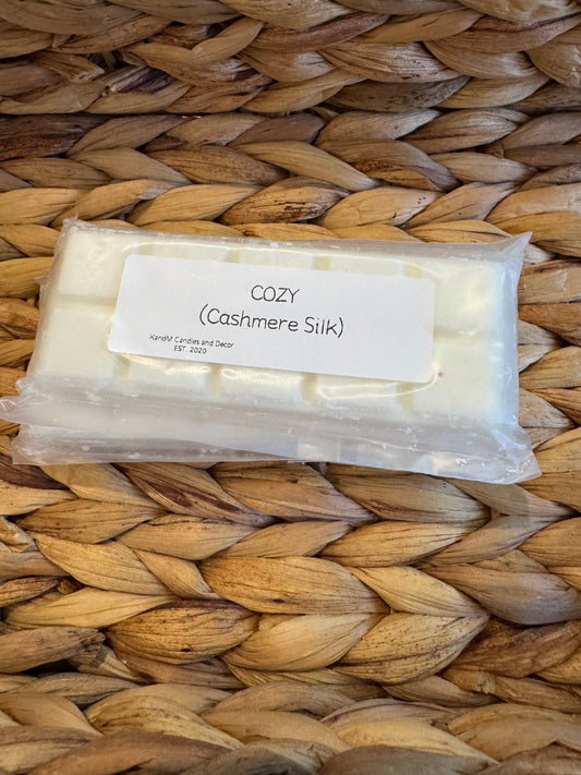 Soy wax Snapbar Melts: Cozy Cashmere Silk