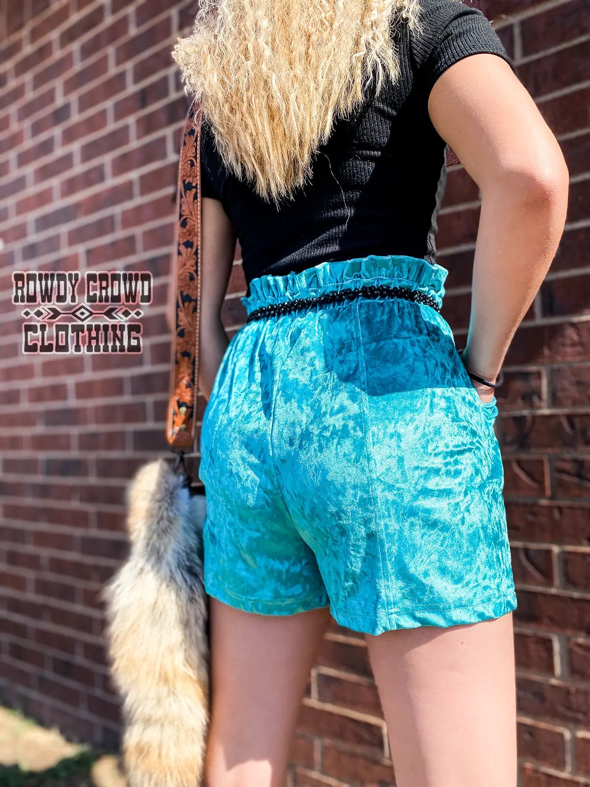 Vetiver Velvet Shorts- Turquoise