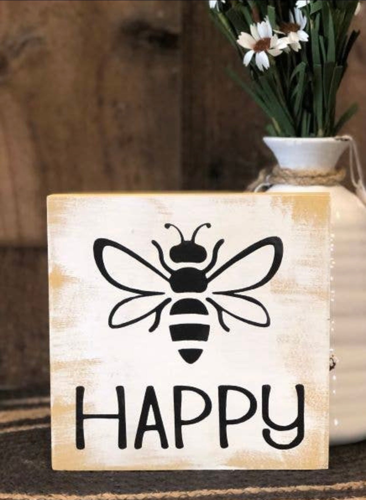 Bee Happy Sign