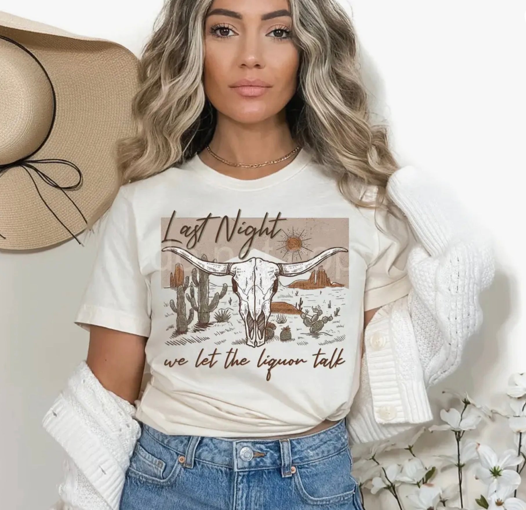 Graphic Tee's – Nonnie's Boutique