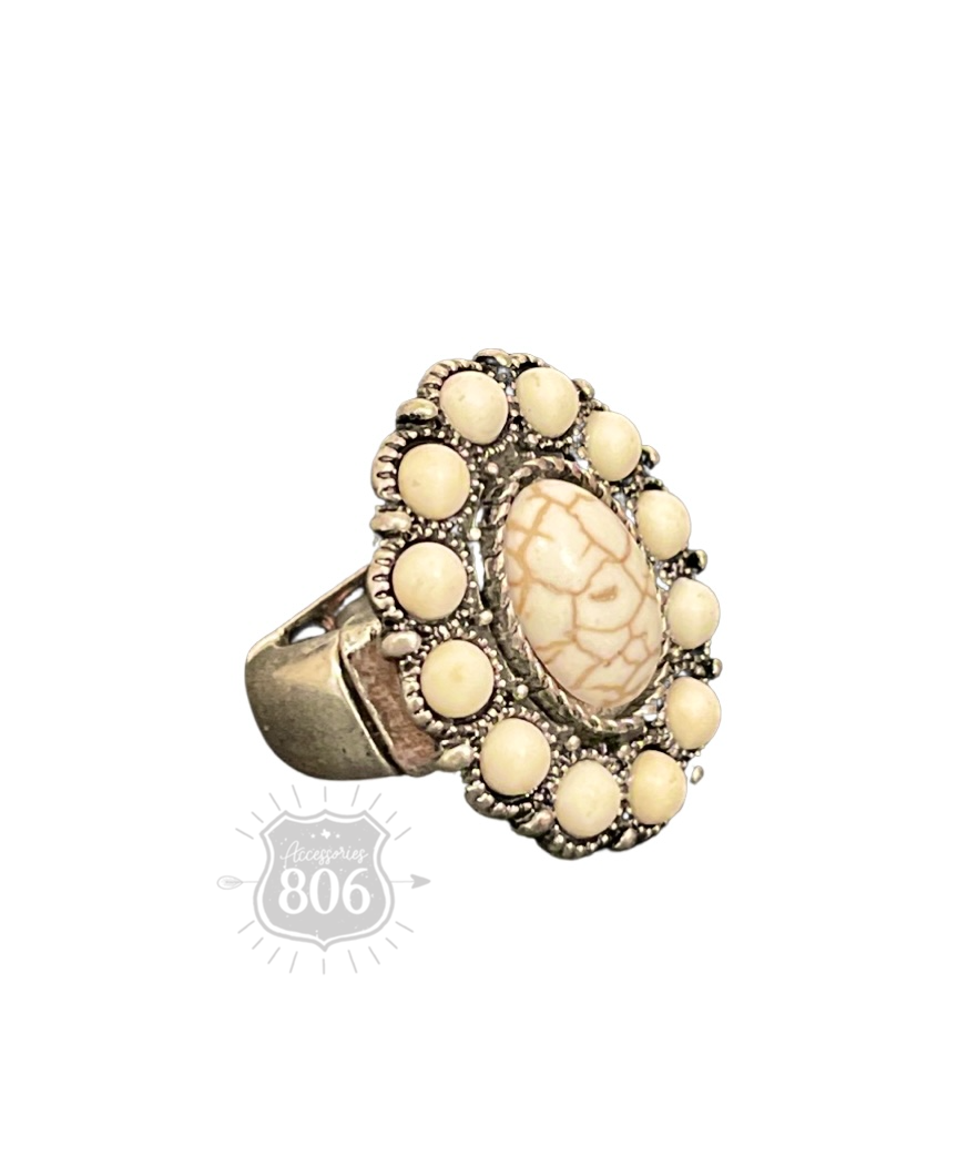 Oval Stone Stretch Ring